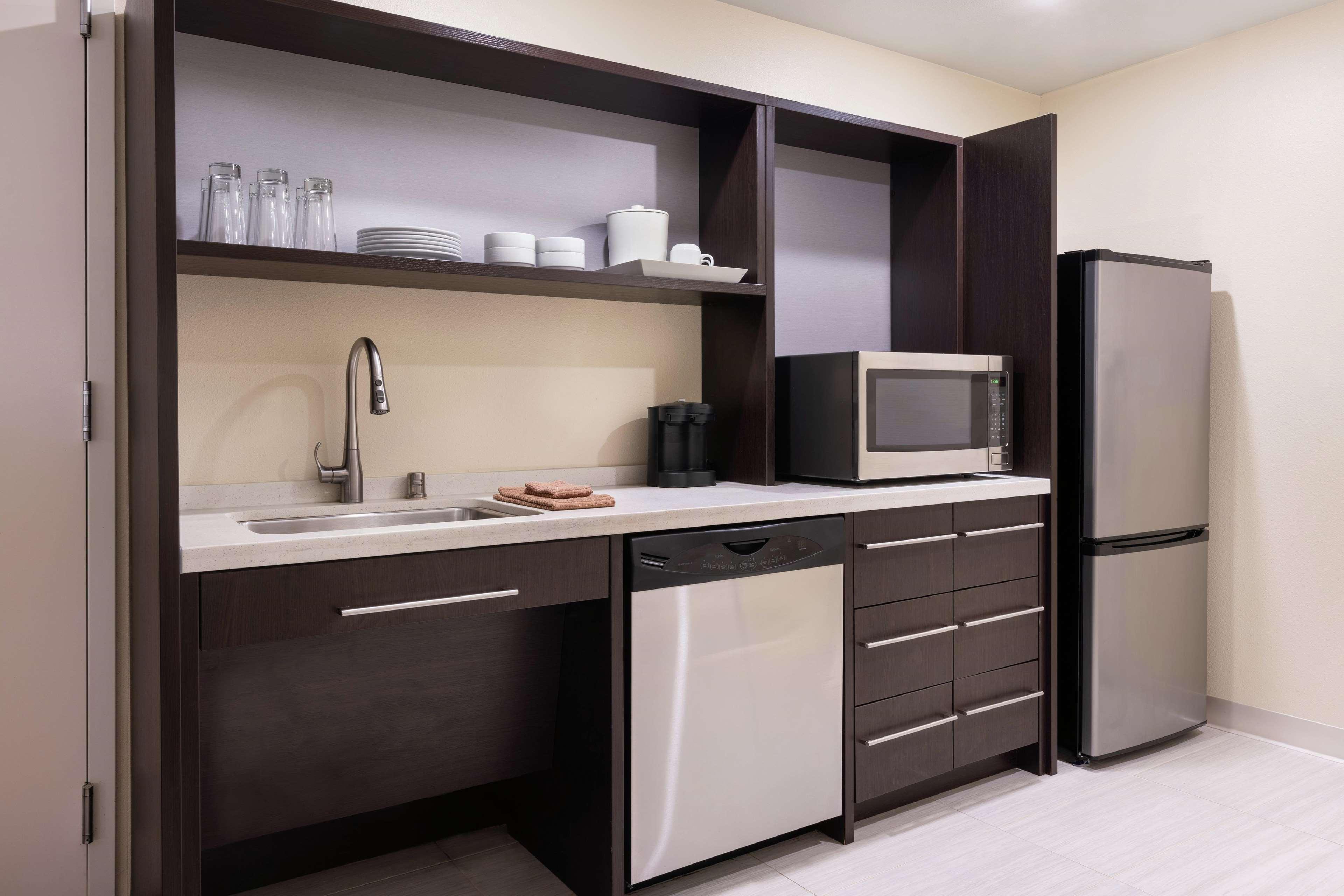 Home2 Suites By Hilton Anchorage/Midtown Exteriör bild