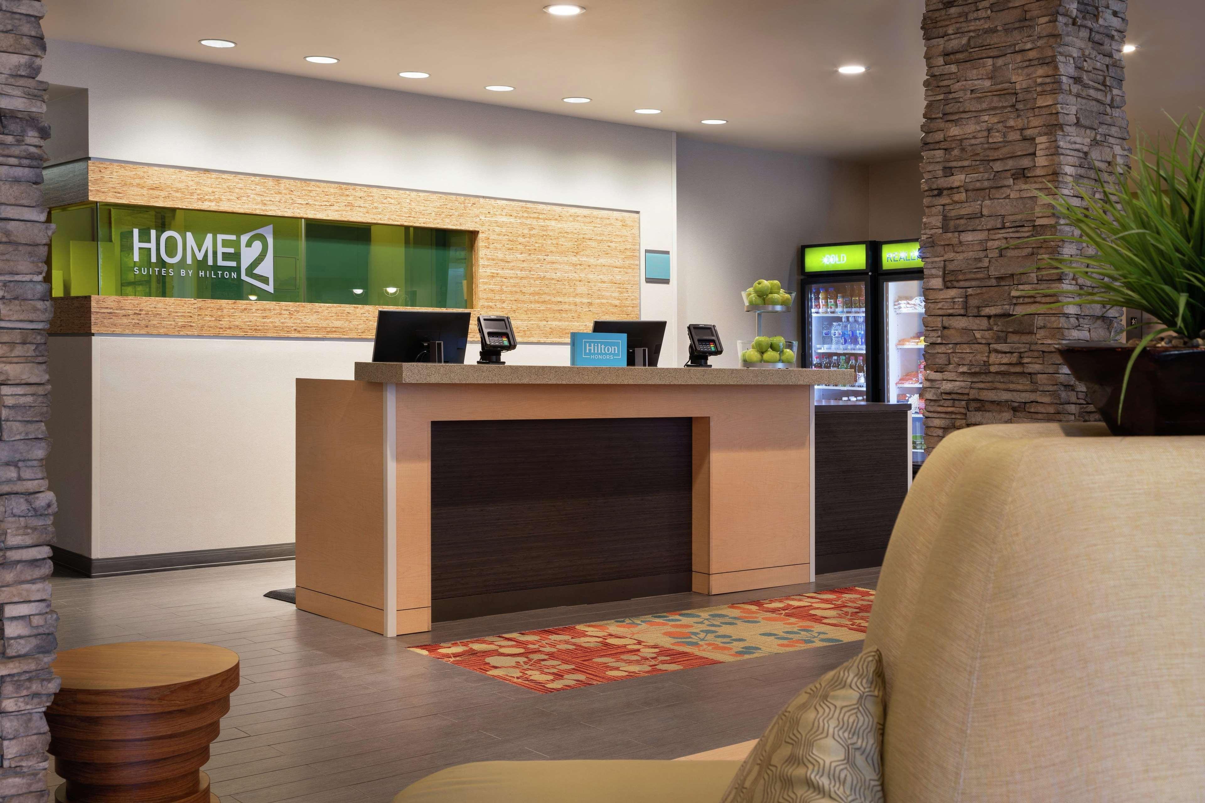 Home2 Suites By Hilton Anchorage/Midtown Exteriör bild