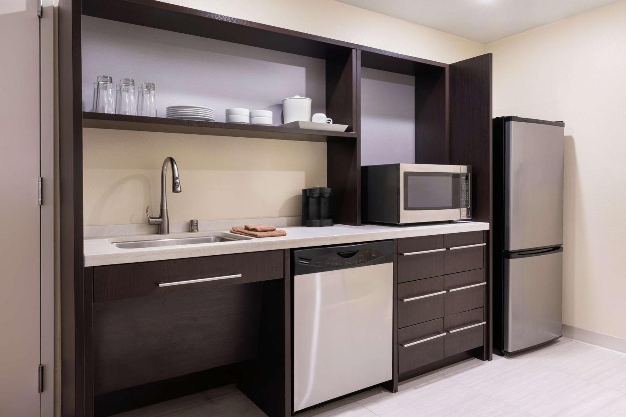 Home2 Suites By Hilton Anchorage/Midtown Exteriör bild