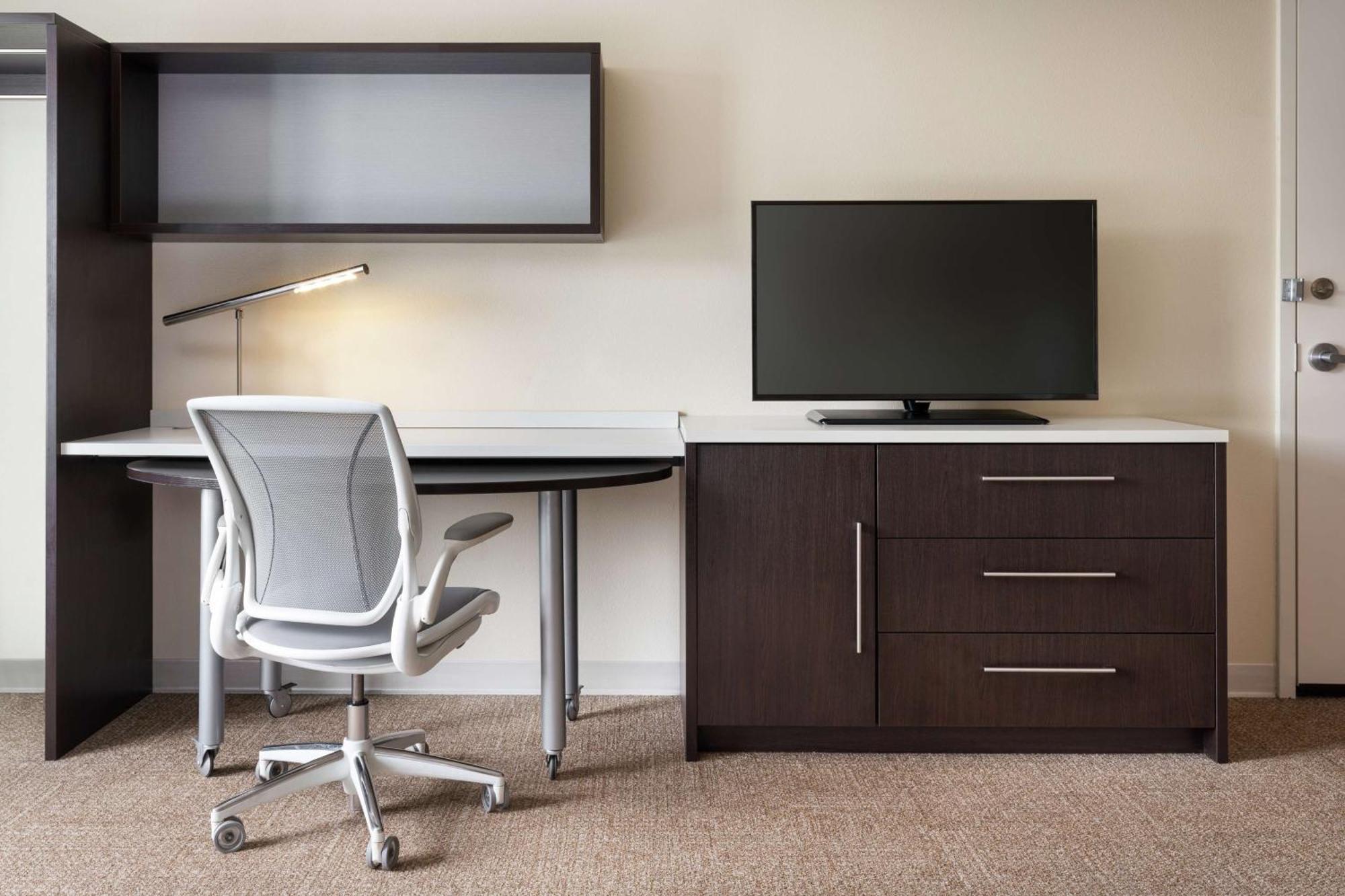 Home2 Suites By Hilton Anchorage/Midtown Exteriör bild