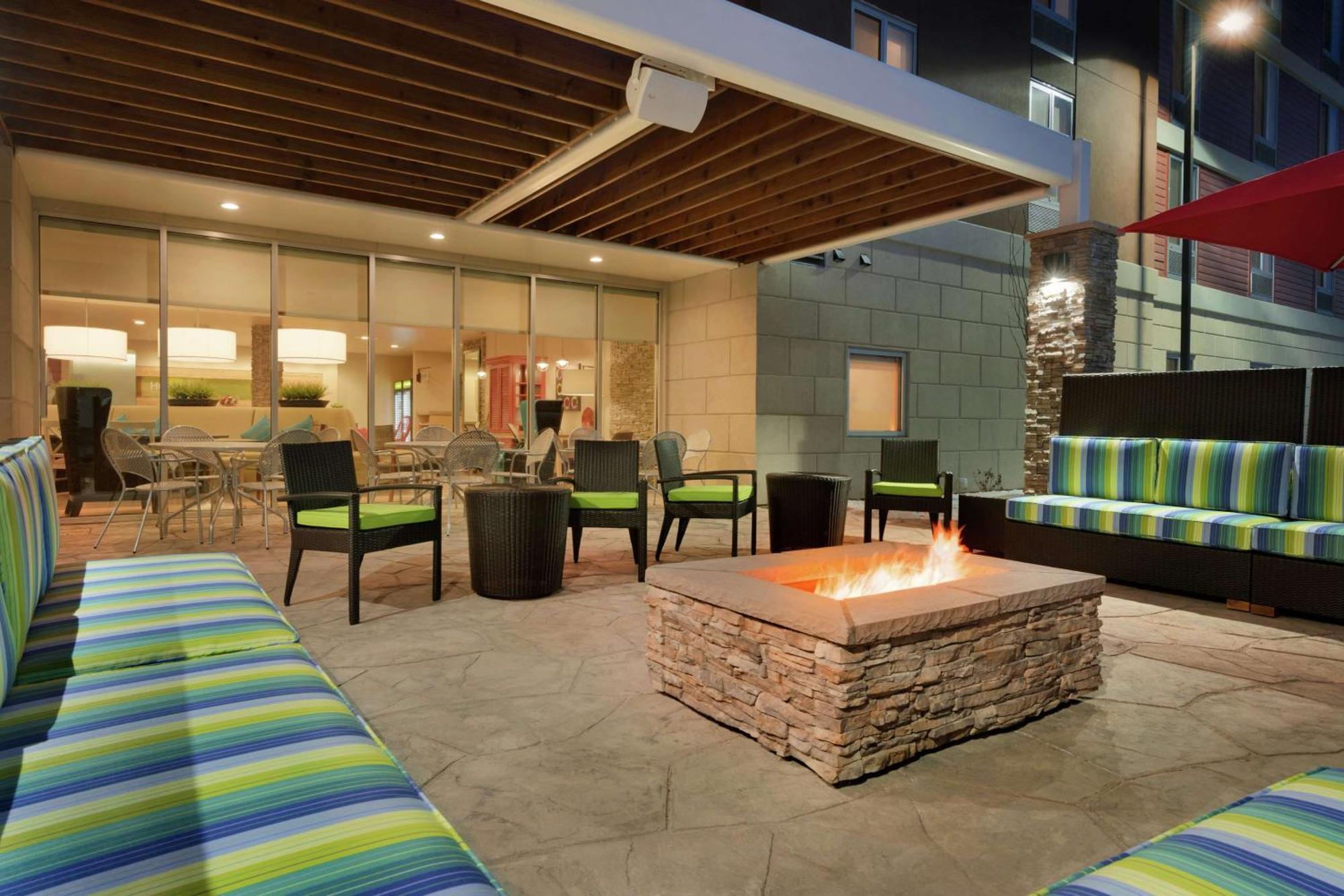 Home2 Suites By Hilton Anchorage/Midtown Exteriör bild